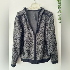 Lululemon Camo Zip-Up Hoodie Sweater - Size M